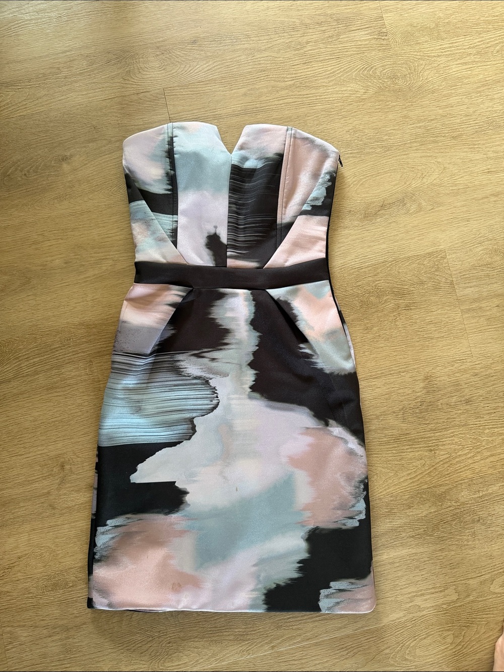 Strapless Abstract Print Sheath Dress in Pastel Pink & Blue